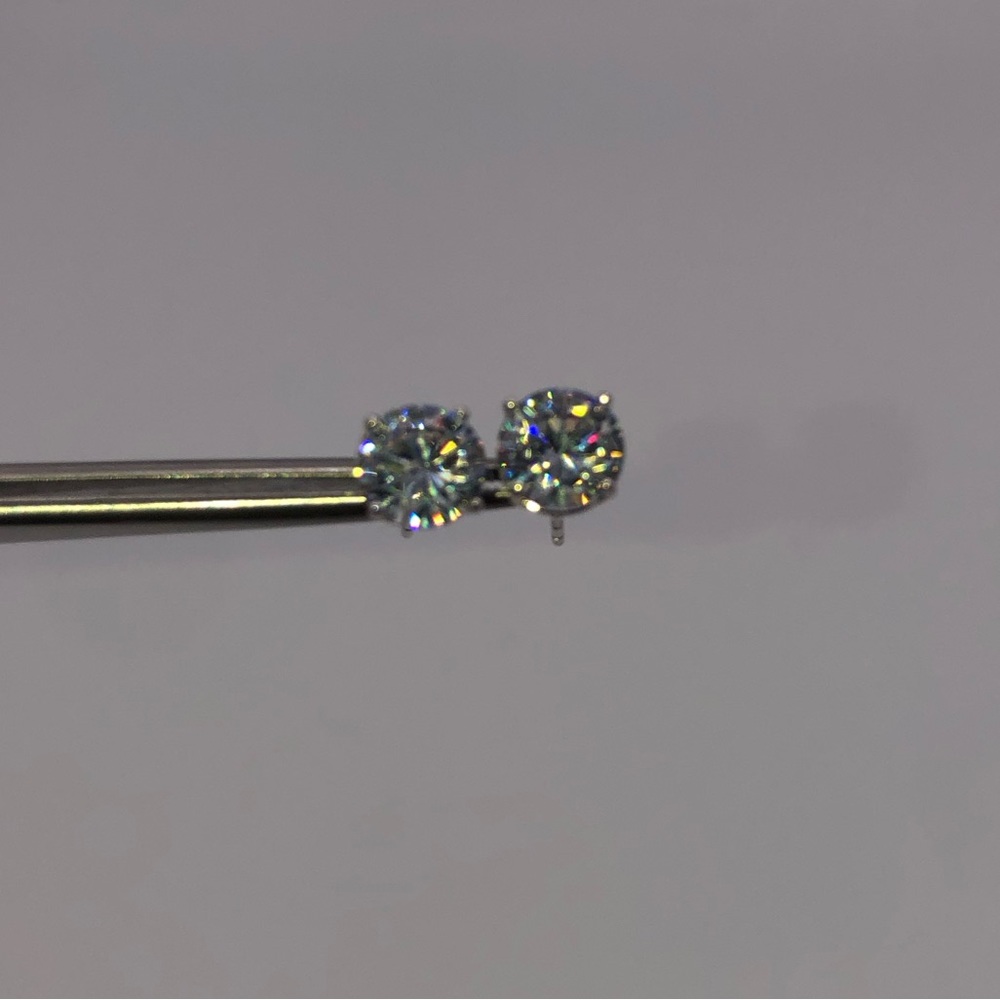 1ct Round Solitaire Earrings - Picture 3 of 6